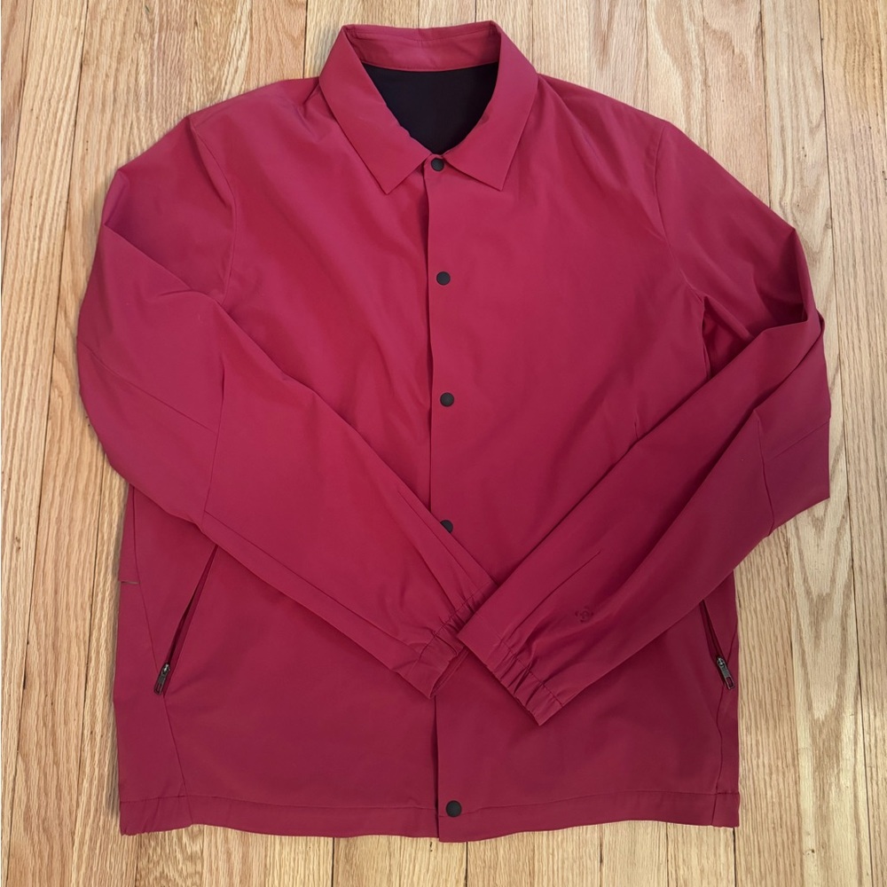Lululemon Men’s Water Repellent Coach’s Jacket in Red/ Oxblood Sz Large